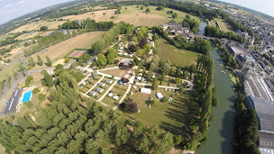 Photo n°13 de Camping Au Bord du Loir à Le Lude (Terrain pour camping-cars)