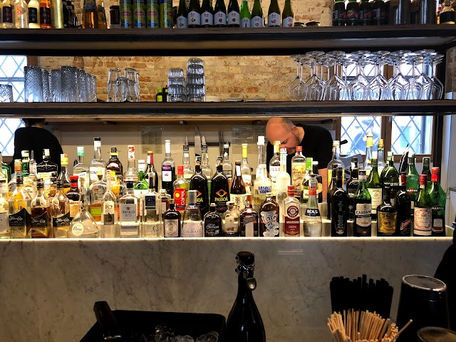 We Bar