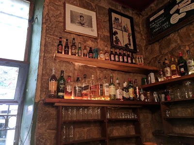 Photos of The Sira Pub