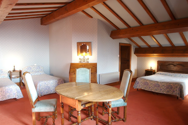 Hostellerie de Pérouges by null