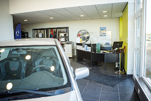 Photo n°15 de Garage Poujol à Cambon (Vendeur de voitures d'occasion)