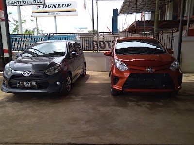 Photos of Dealer Toyota Auto2000 Tanjung (Penjualan)
