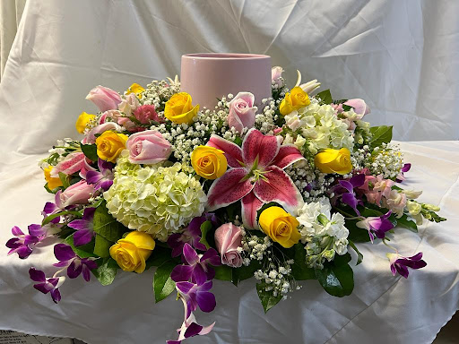 Floristería Petalos, Flowers & Gift Shop - Thumbnail