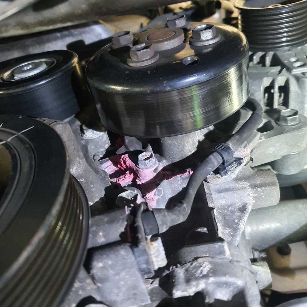 Calvin Auto Services Pte Ltd - car servicing Singapore facility photo 2