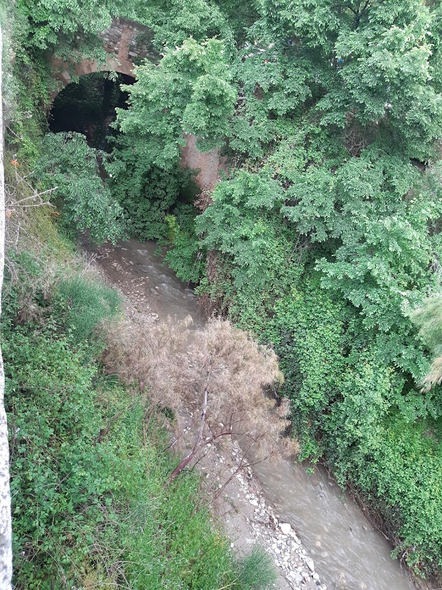 Fuente del Paseo de los Tristes