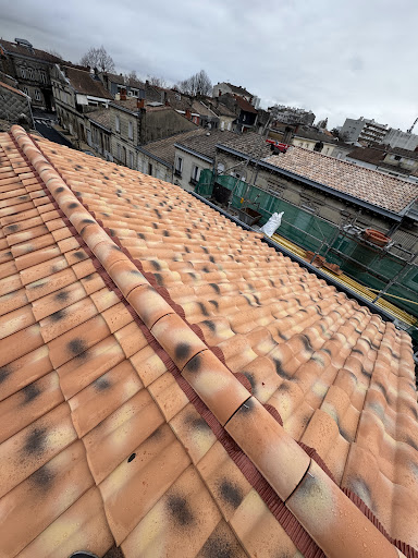 Photo de couvzinguerie à Pessac (33600)