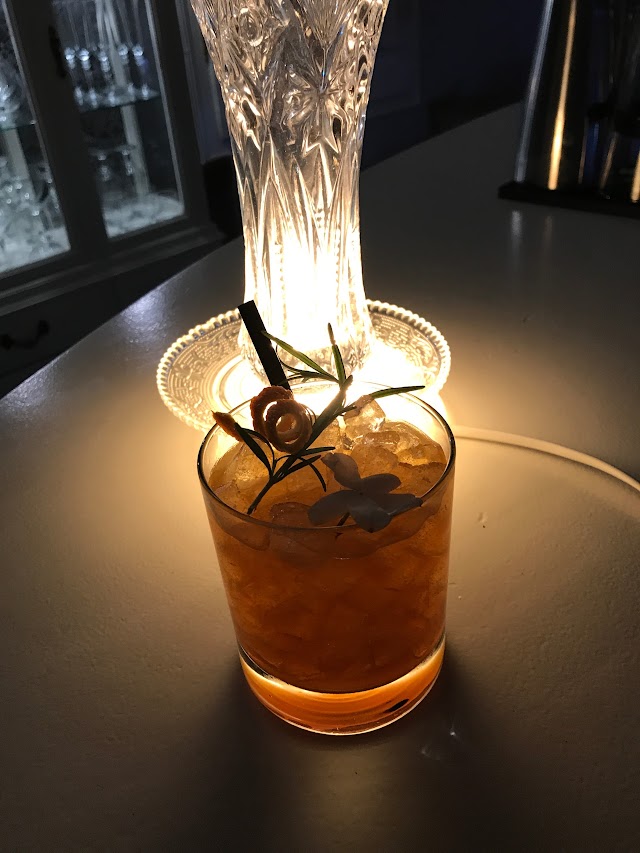 Làgrima Negra Coffee cocktail Lounge