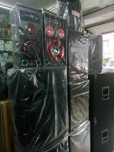 electronics-store