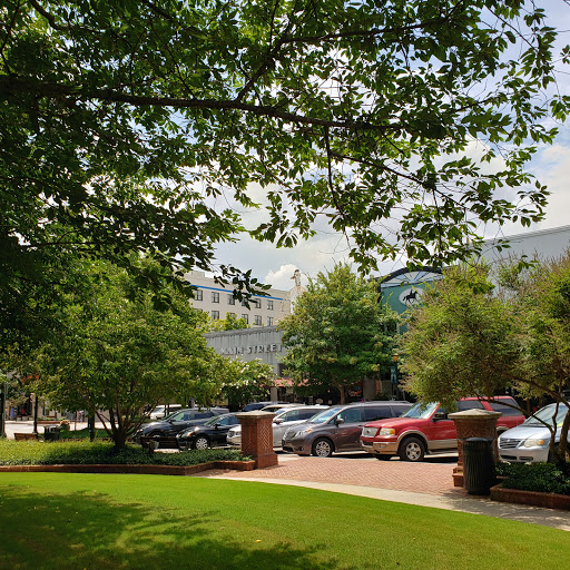 Gainesville Square - Visual