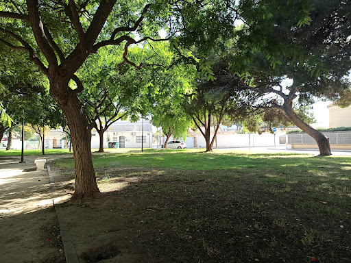 Angeles Garden - Thumbnail