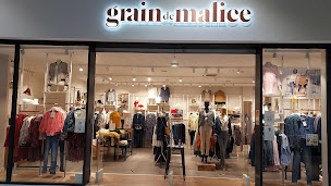 Photo n°2 de Grain de Malice à Fontenay-le-Comte (Magasin de vêtements pour femmes)