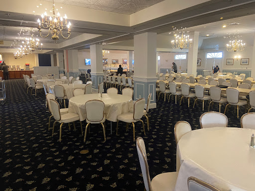 The Club at Paradise Point