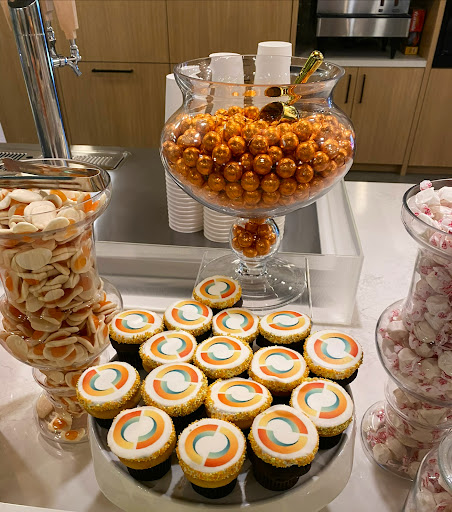Hollywood Candy Girls Fun Foods Catering & Events - Thumbnail