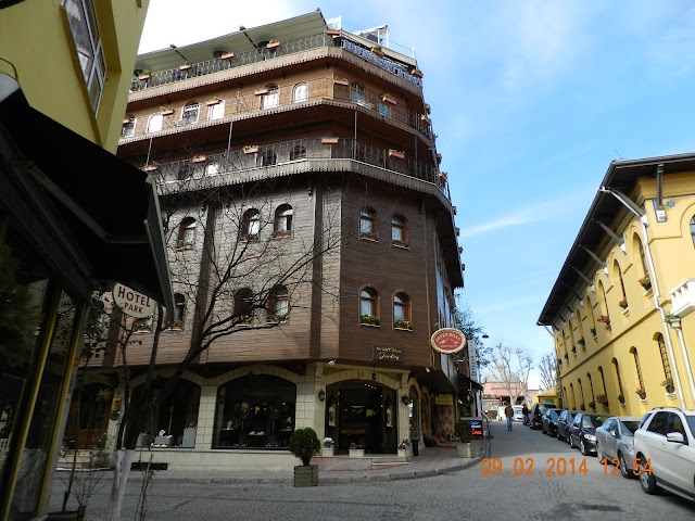 Seven Hills Hotel