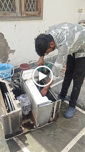 Windows ac repair service gas charging post image