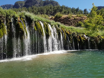 Küp şelaleleri