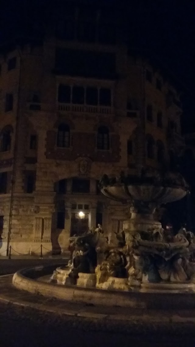 Garage Coppedè