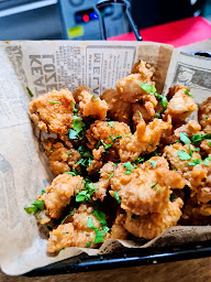 Photo n°42 de Juicy pop restaurant Soul food & Comedy jam à Paris (Restaurant de spécialités afro-américaines)