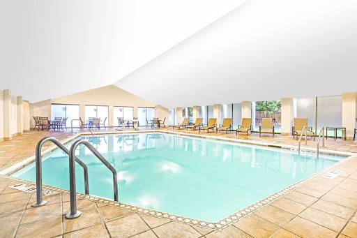 Days Inn by Wyndham Bath Hammondsport - Thumbnail