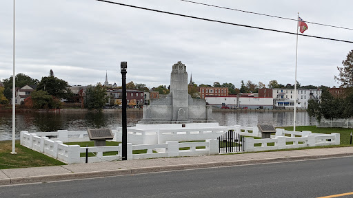 Campbellford Cenotaph - Thumbnail