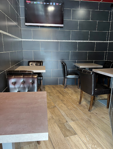 Photo 3 - Urban Pizza80