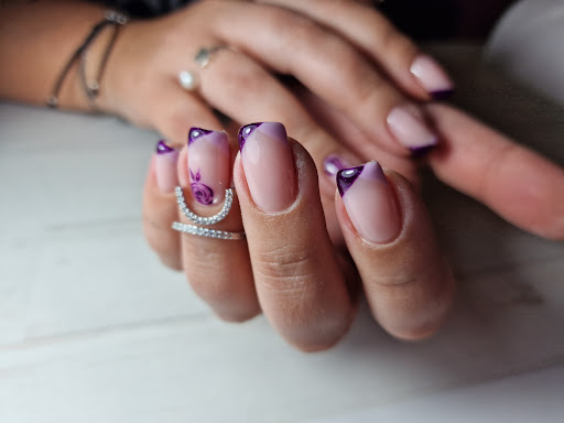 Goretty nails - Visual