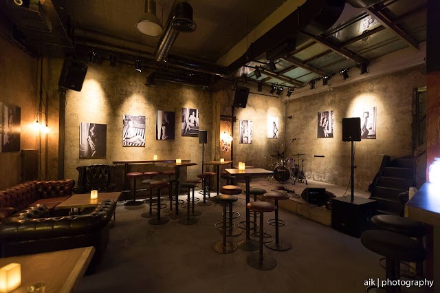 Hoxton