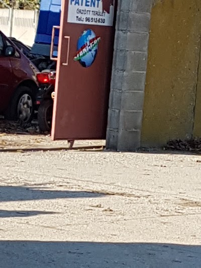 Photos of Győr&uacute;jbar&aacute;ti Aut&oacute;bont&oacute; Kft.