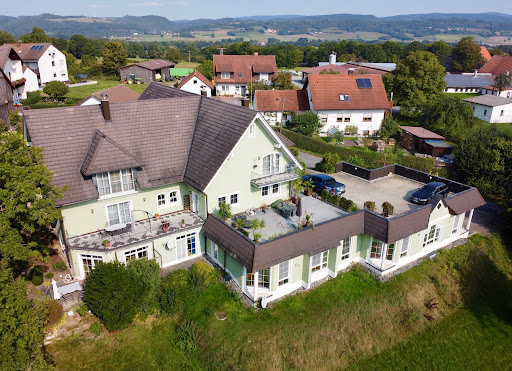 MAURI HOME GmbH