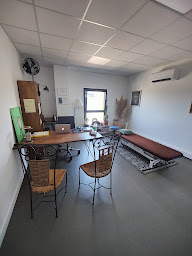 Photo n°4 de Adrien Fenoll Ostéopathe à Istres (Ostéopathe)