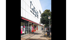 Photo n°13 de Galeries Lafayette Tarbes à Tarbes (Magasin de vêtements pour femmes)