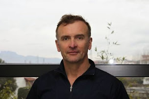 Photo n°5 de SCM Drs Loumé, Garicoitz & Sarda à Saint-Jean-de-Luz (Parodontiste spécialiste des implants dentaires)