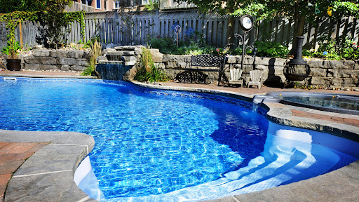 Photo de PISCINE COMPOSITE