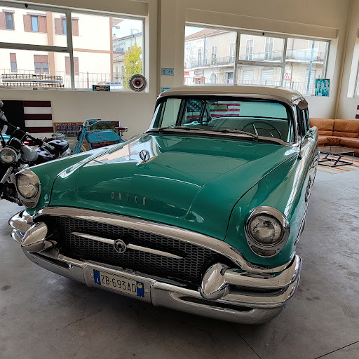 Roadmaster garage - Thumbnail