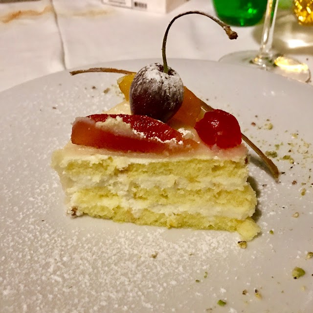 Vicolo Stretto