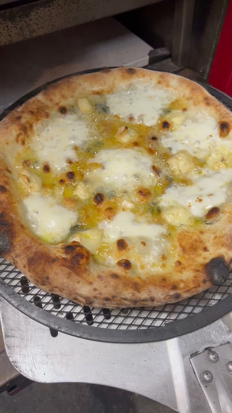 オステリア レガーレ