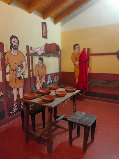 Centro de Interpretación de los Campamentos Romanos y Museo Arqueológico - Thumbnail