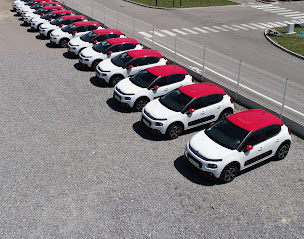 Photo n°5 de Point Loc by Ada | Location voiture et utilitaire Chanas à Chanas (Agence de location de fourgonnettes)