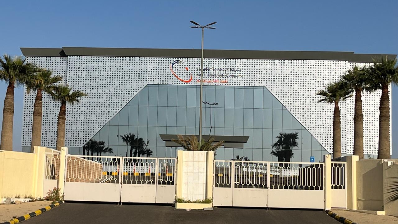 شركة خبراء الكهرباء - صورة 3