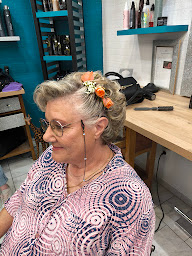 Photo n°13 de Salon Christophe à Vis-en-Artois (Salon de coiffure)