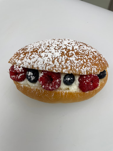The Loaf Japanese Bakery & Cafe - Thumbnail