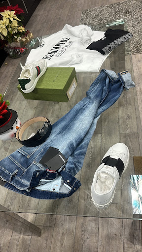 Sold Out Fashion - Thumbnail