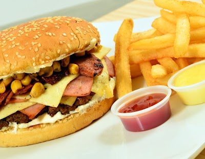 Photos of Yona&acute;s Burger House 93