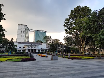 Photos of Taman Balai Kota Bandung
