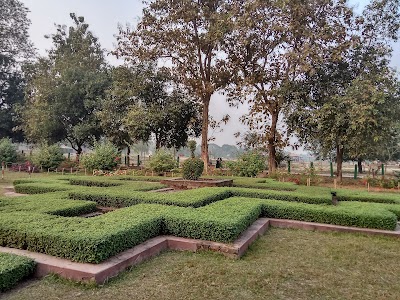 Photos of Sompur Mahavihara
