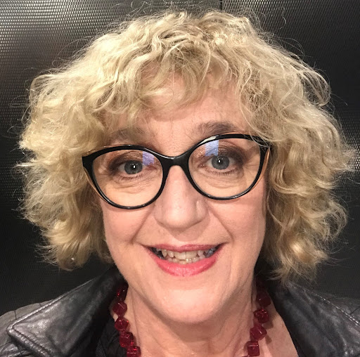 Dr Caroline Round