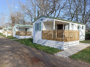 Photo n°1 de Camping du Pont Vert à Épinac (Restaurant de plats à emporter)