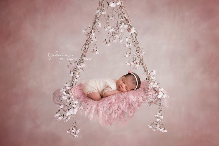 Babyfotografie photokissesart, Fotostudio für Newborn-, Babybauch- und Baby Shooting in Langenfeld, Leverkusen und Solingen