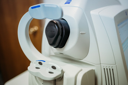 DeWitt Eyecare - Visual
