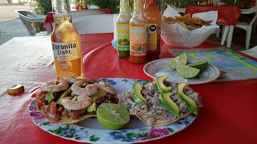 Mariscos y cocos junior